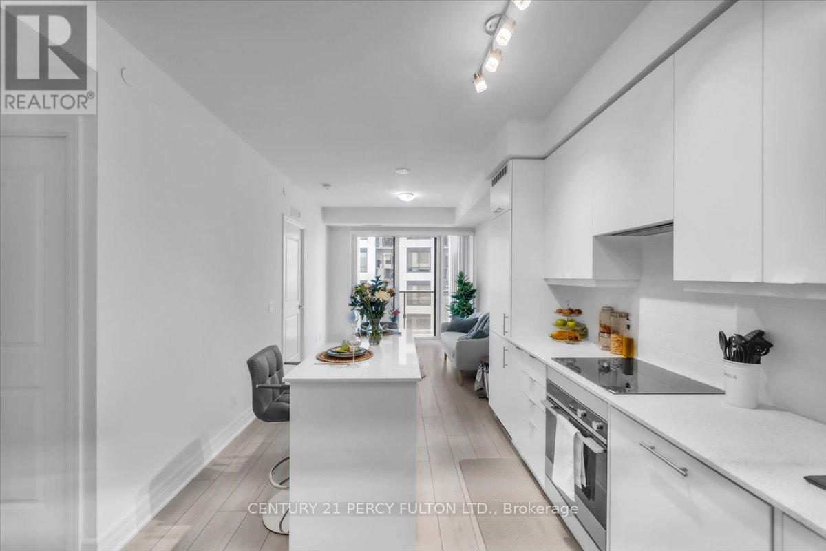 2509 - 30 Elm Drive W, Mississauga, Ontario  L5B 0N6 - Photo 10 - W12437636