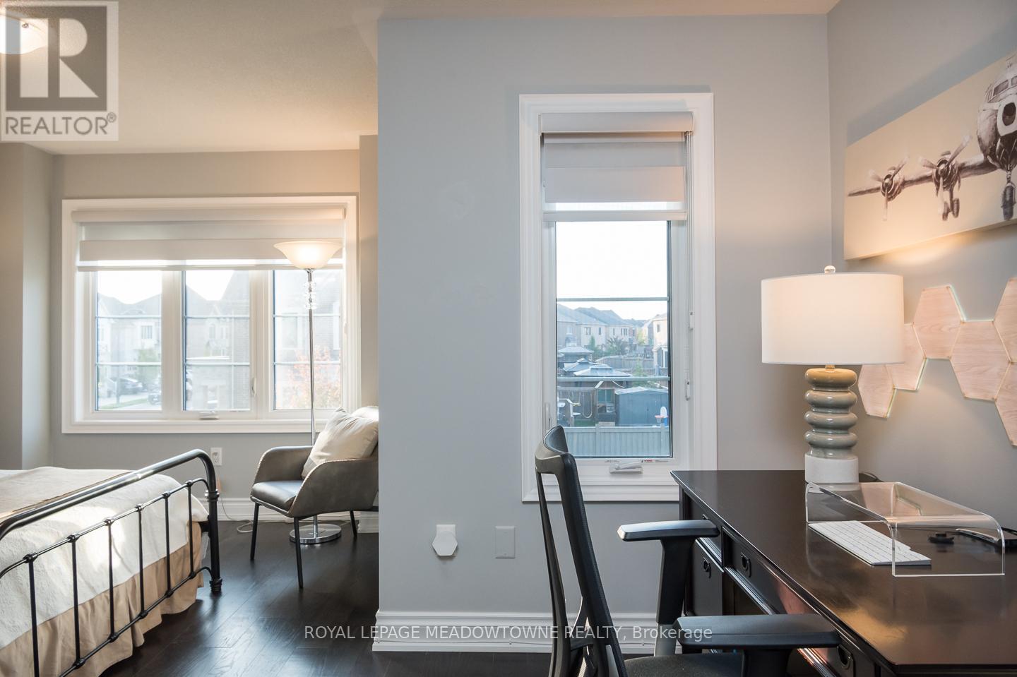 390 Ramsey Place, Milton, Ontario  L9E 1N3 - Photo 29 - W12437660
