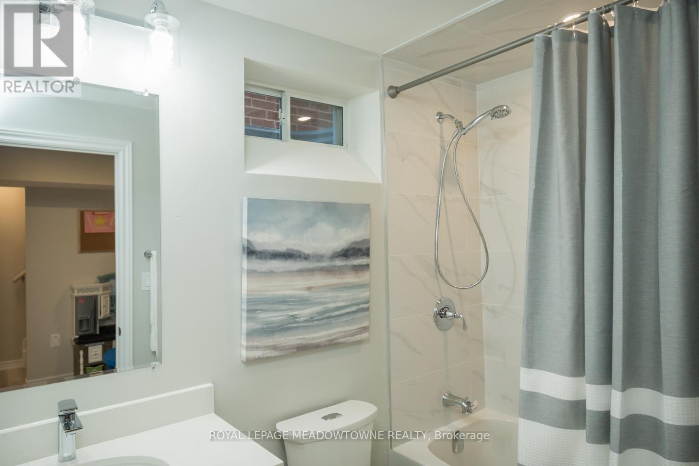 390 Ramsey Place, Milton, Ontario  L9E 1N3 - Photo 36 - W12437660
