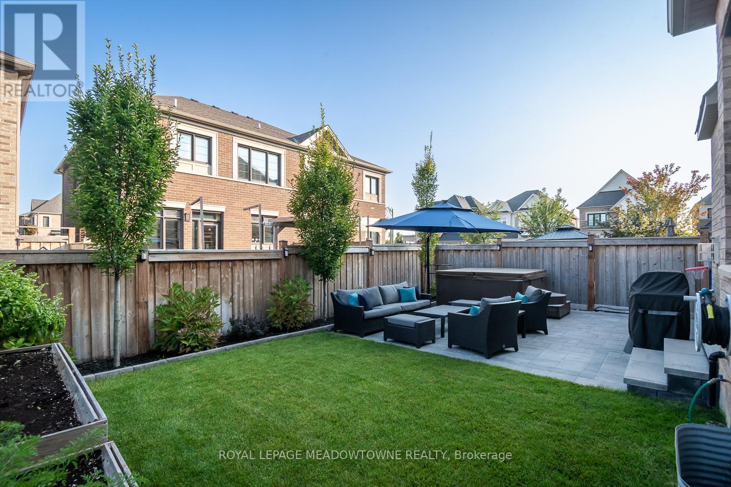 390 Ramsey Place, Milton, Ontario  L9E 1N3 - Photo 37 - W12437660