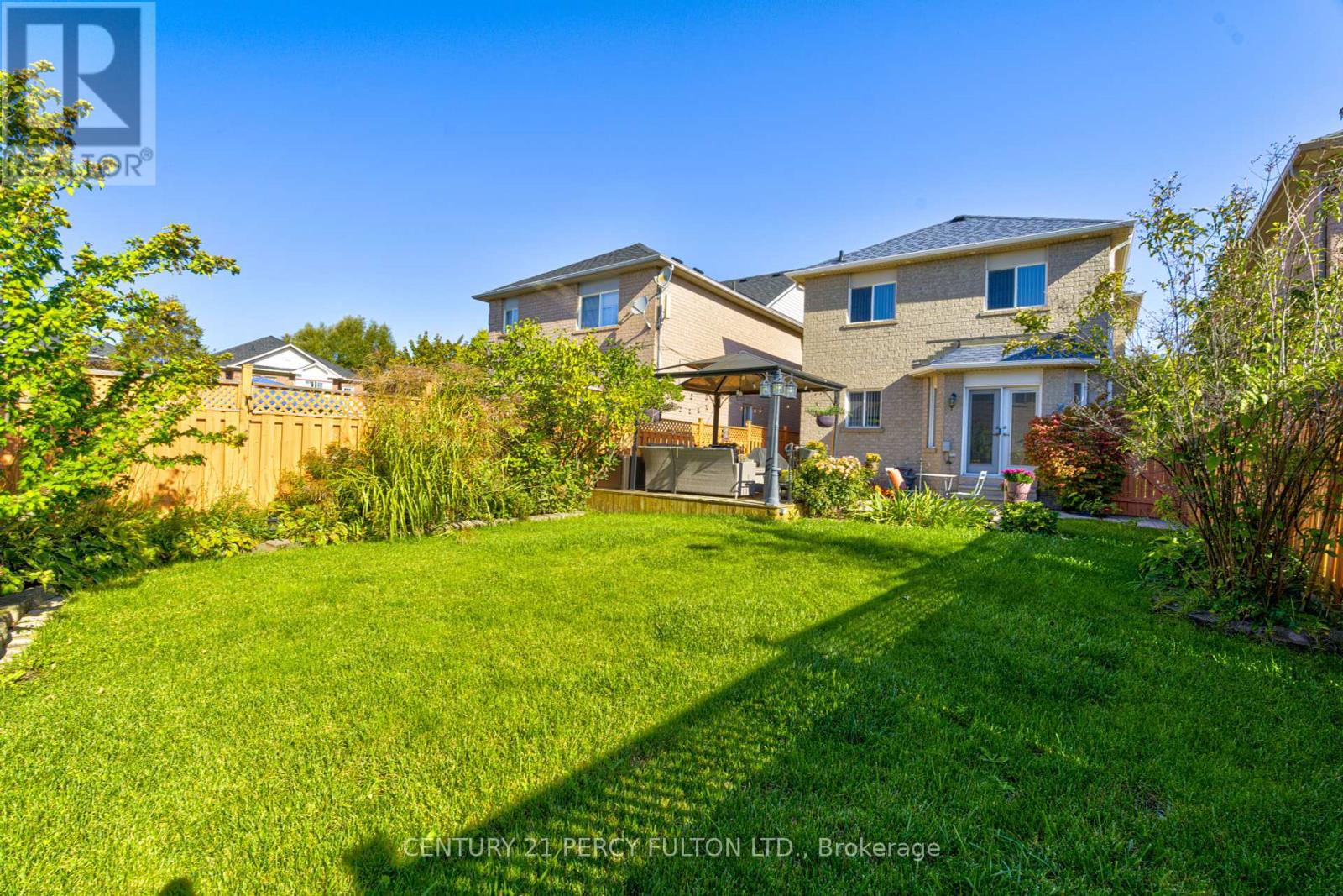 4 Dunlop Court, Brampton (Fletcher's Meadow), Ontario  L6X 4Z8 - Photo 21 - W12437664