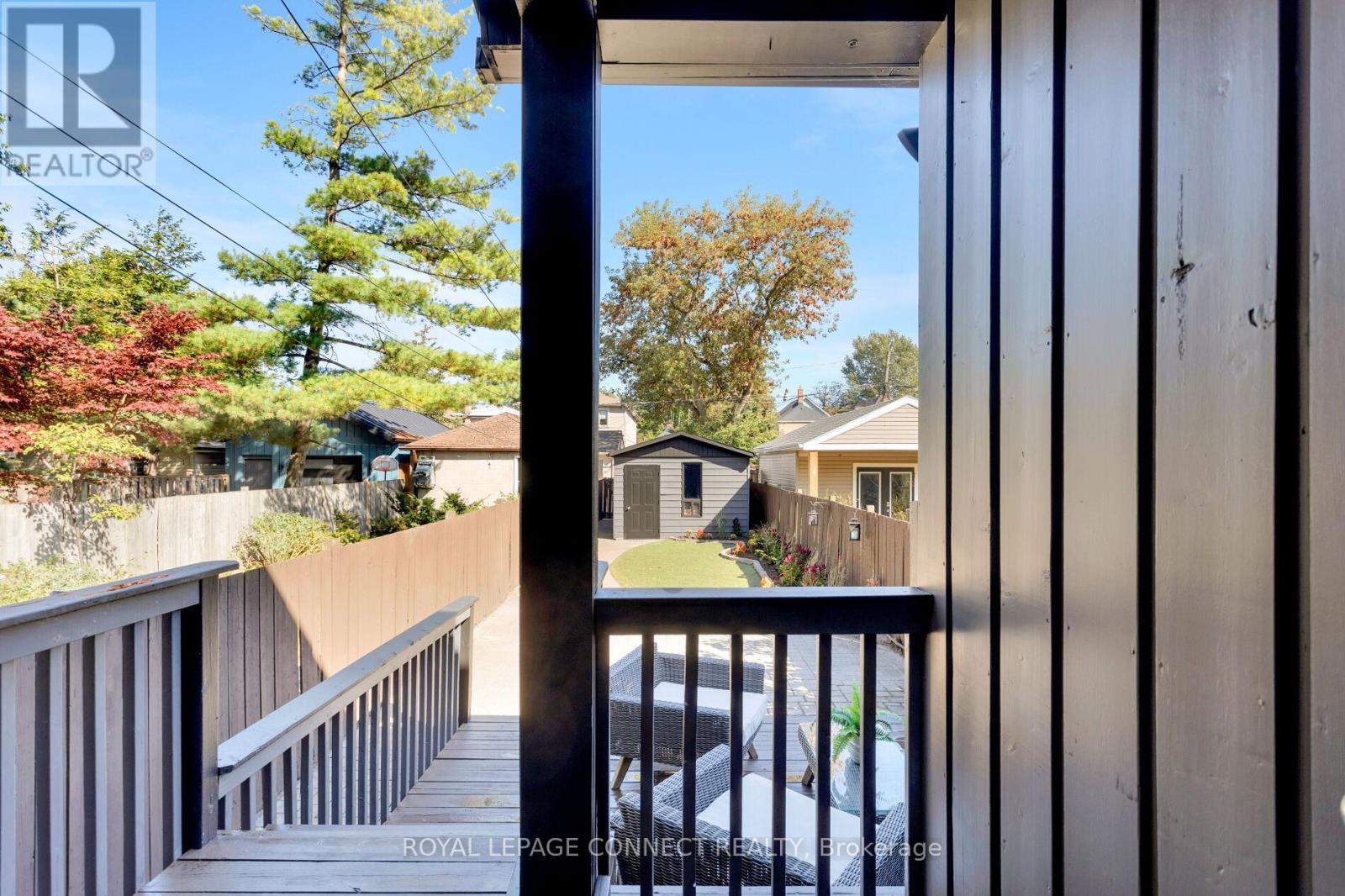 843 Windermere Avenue, Toronto, Ontario  M6S 3M5 - Photo 19 - W12437681