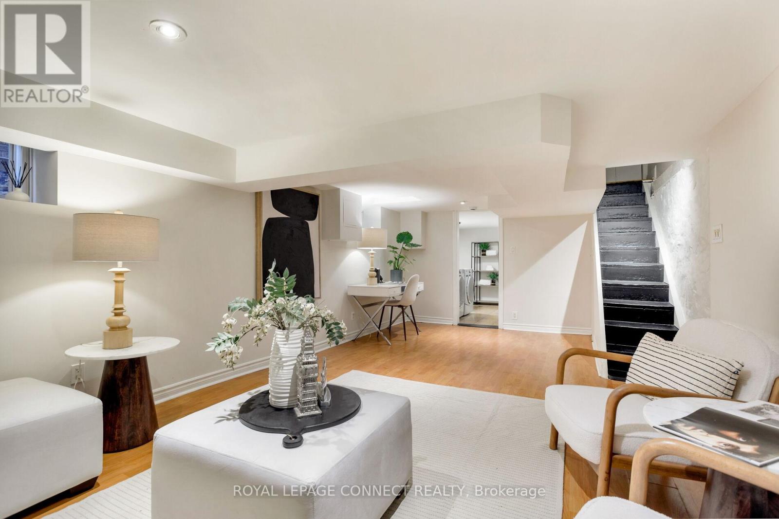 843 Windermere Avenue, Toronto, Ontario  M6S 3M5 - Photo 41 - W12437681