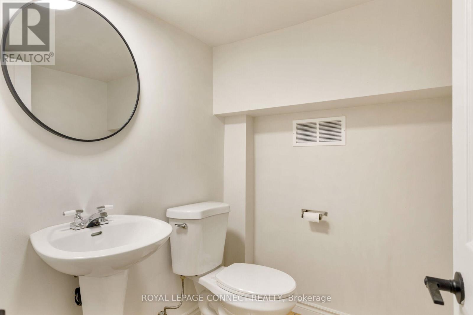 843 Windermere Avenue, Toronto, Ontario  M6S 3M5 - Photo 45 - W12437681