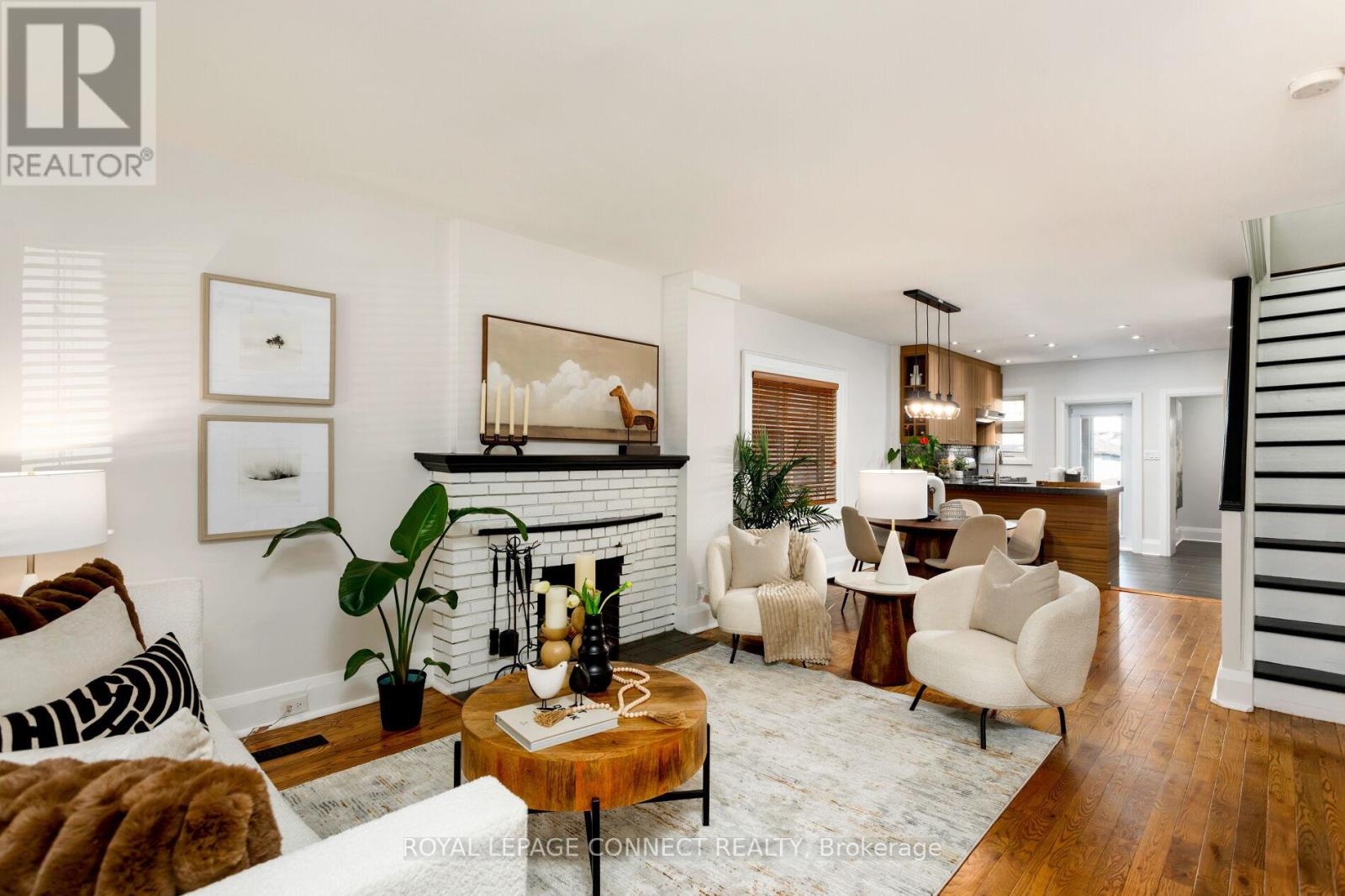 843 Windermere Avenue, Toronto, Ontario  M6S 3M5 - Photo 6 - W12437681