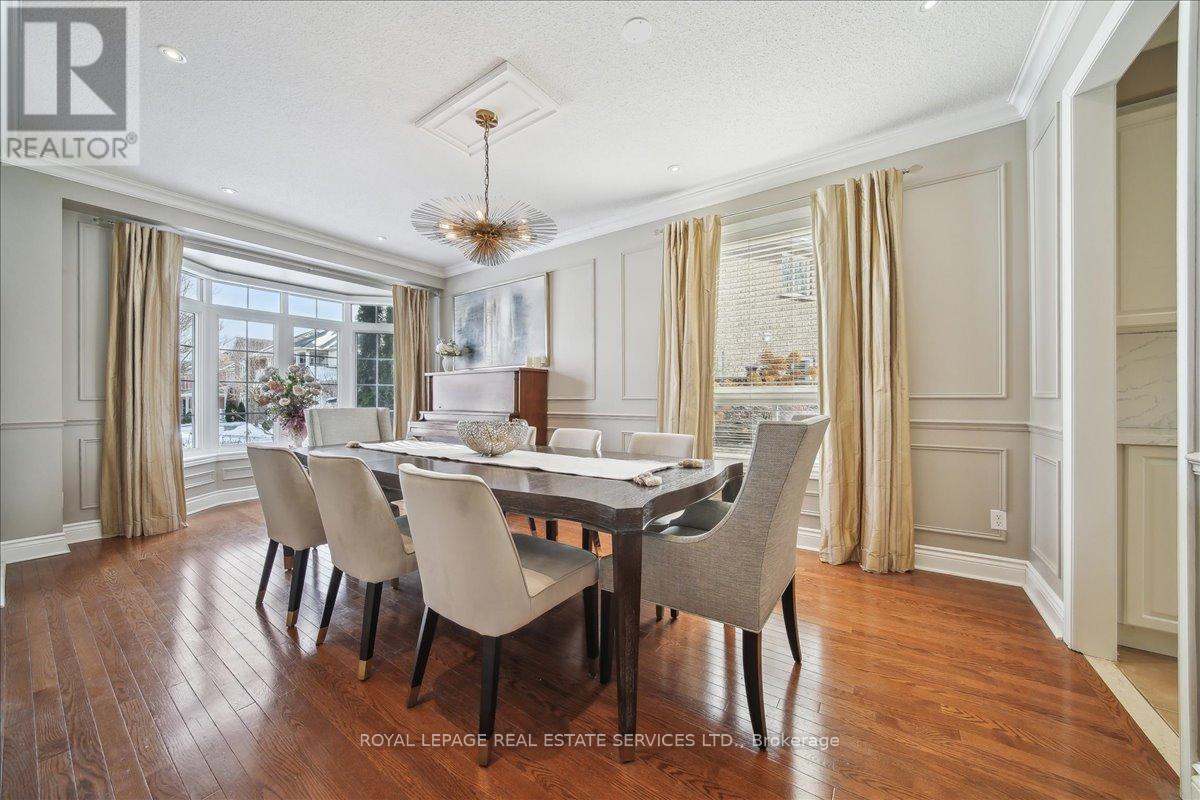 2313 Blue Oak Circle, Oakville, Ontario  L6M 5J3 - Photo 10 - W12437708