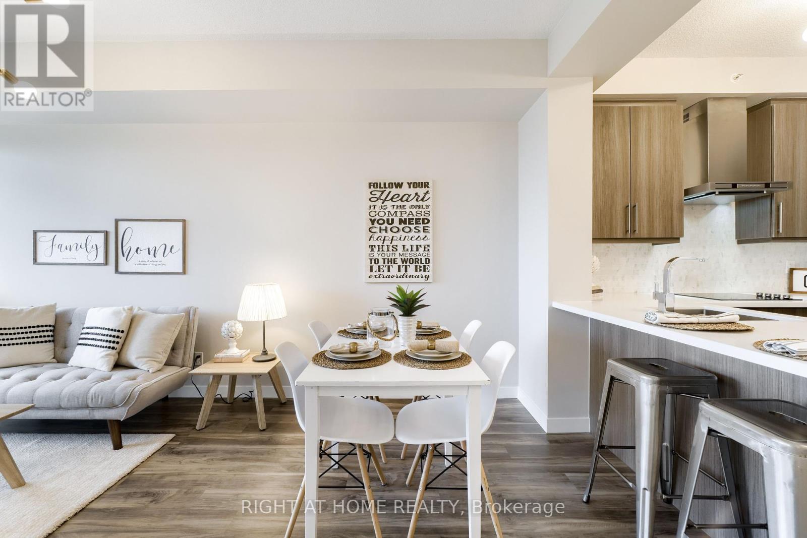 713 - 2081 Fairview Street, Burlington, Ontario  L7R 0E5 - Photo 12 - W12437739