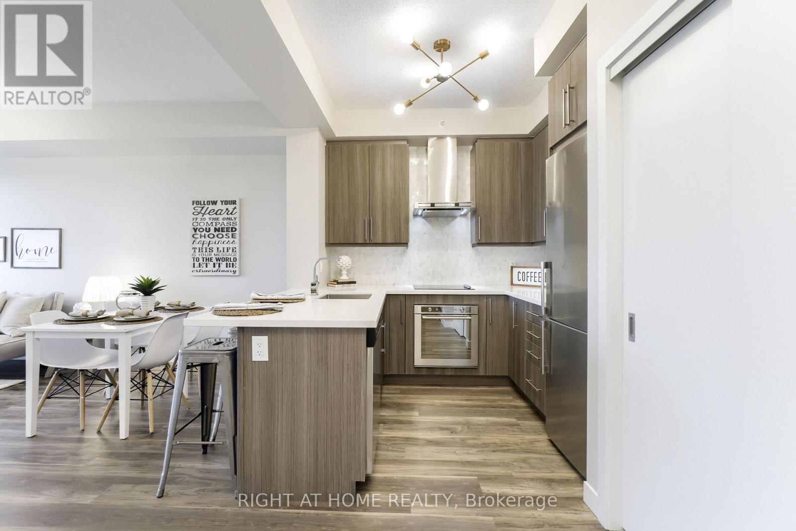 713 - 2081 Fairview Street, Burlington, Ontario  L7R 0E5 - Photo 13 - W12437739