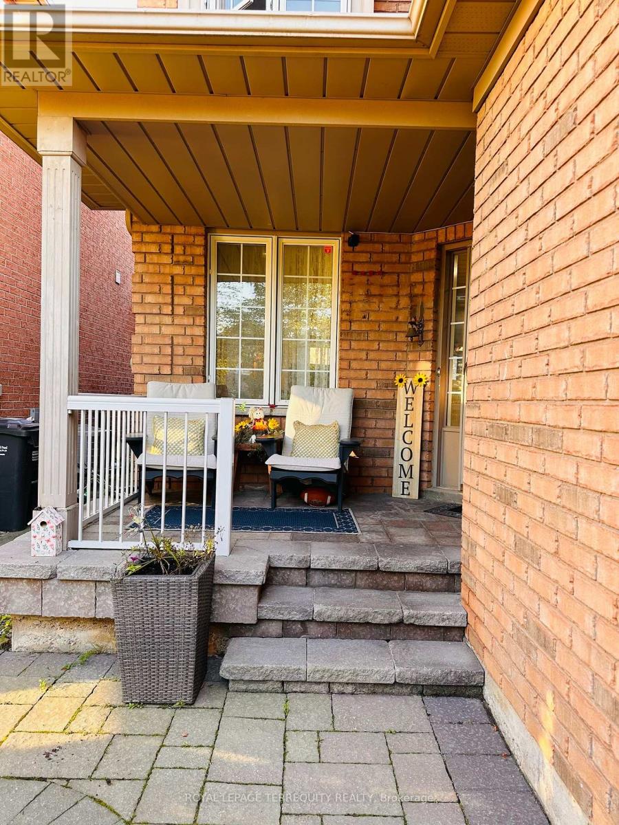3836 Ridgepoint Way, Mississauga, Ontario  L5N 7T7 - Photo 18 - W12437761