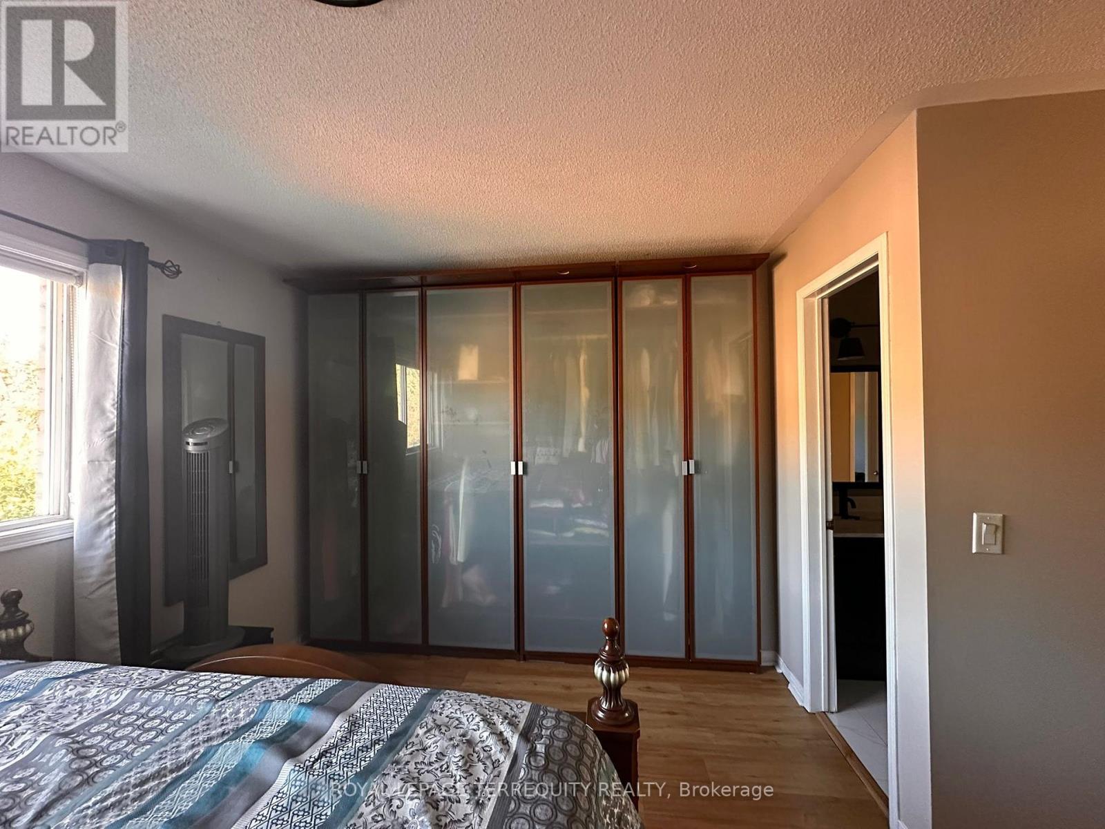 3836 Ridgepoint Way, Mississauga, Ontario  L5N 7T7 - Photo 21 - W12437761
