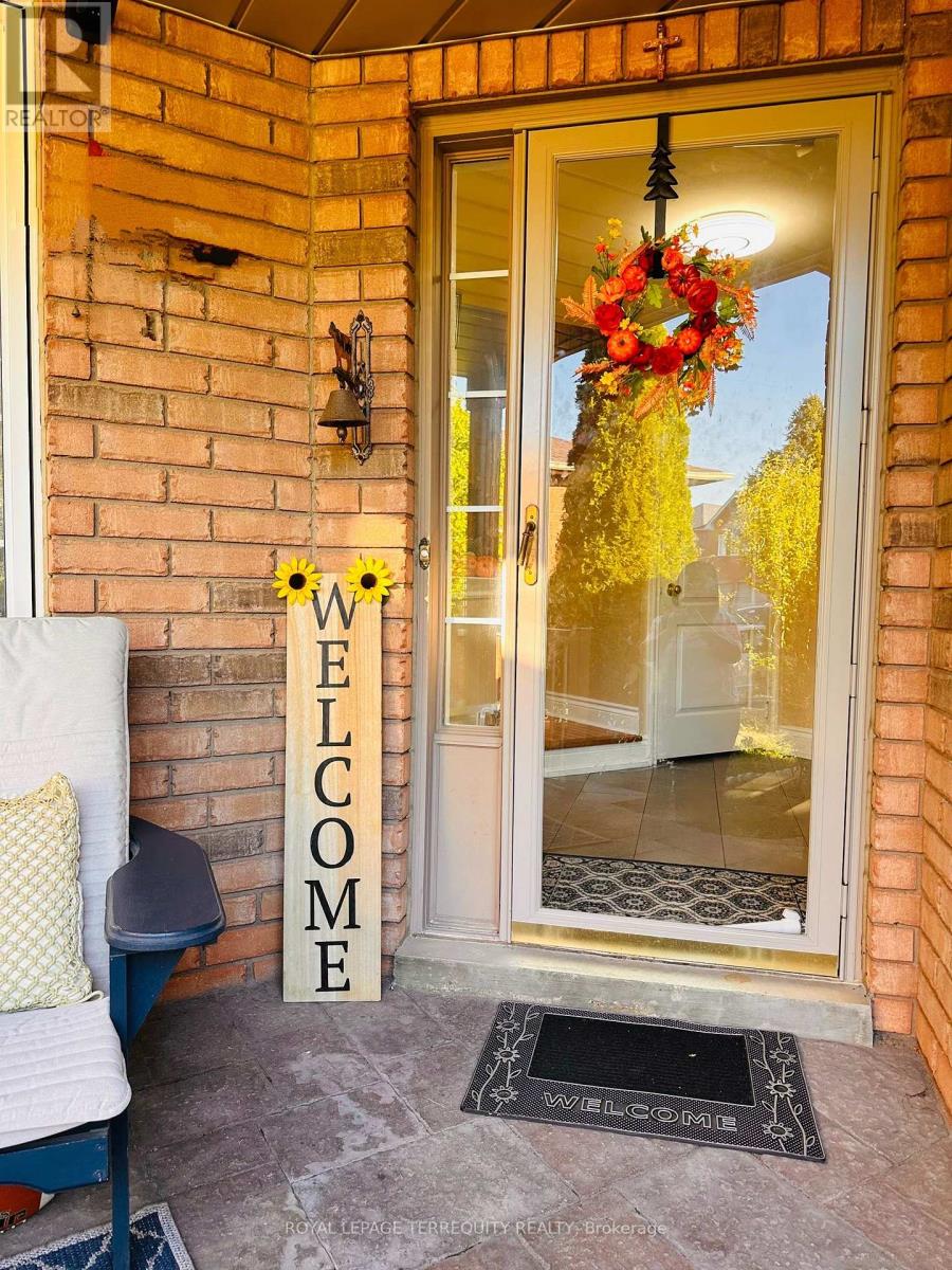 3836 Ridgepoint Way, Mississauga, Ontario  L5N 7T7 - Photo 25 - W12437761