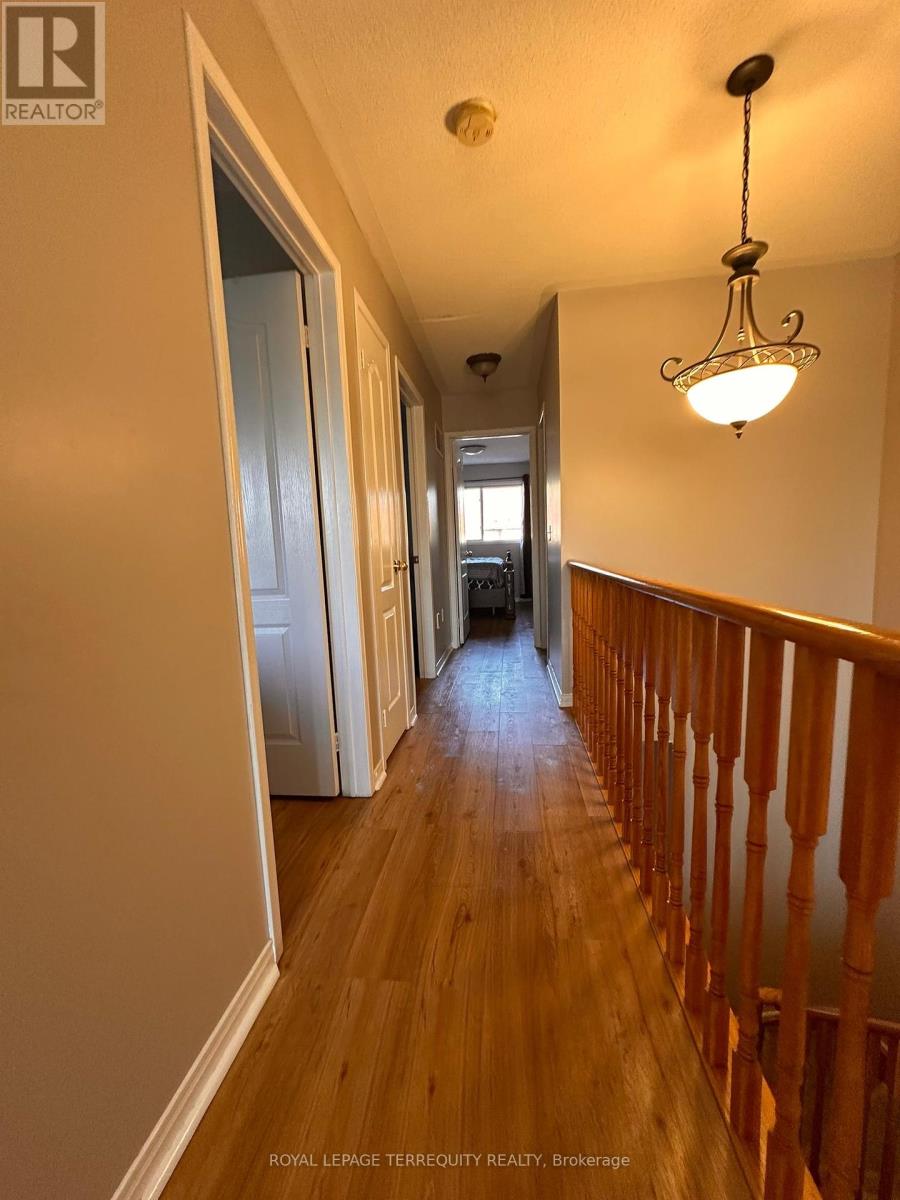 3836 Ridgepoint Way, Mississauga, Ontario  L5N 7T7 - Photo 32 - W12437761