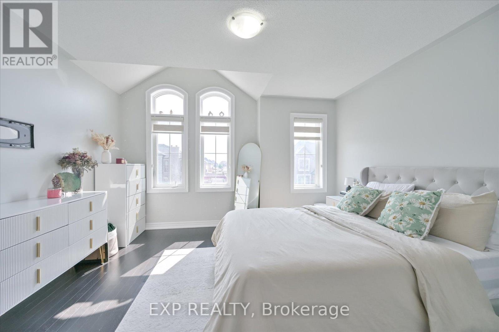 83 Parity Road, Brampton, Ontario  L6X 5N1 - Photo 28 - W12437763