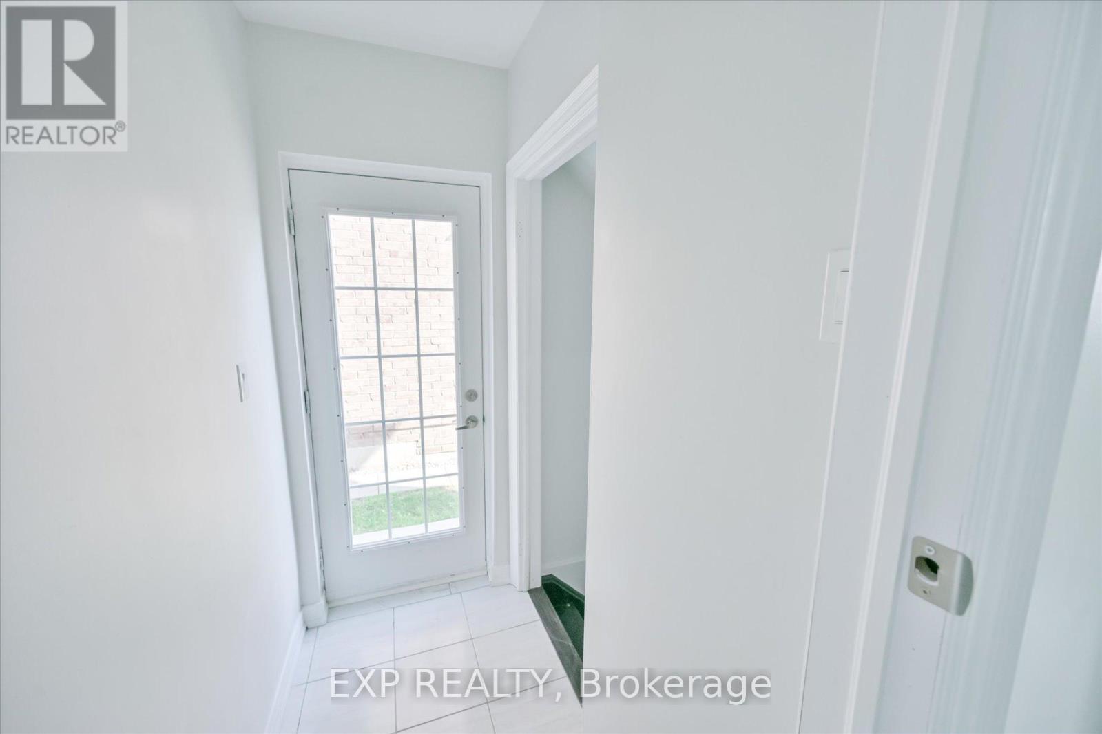 83 Parity Road, Brampton, Ontario  L6X 5N1 - Photo 32 - W12437763