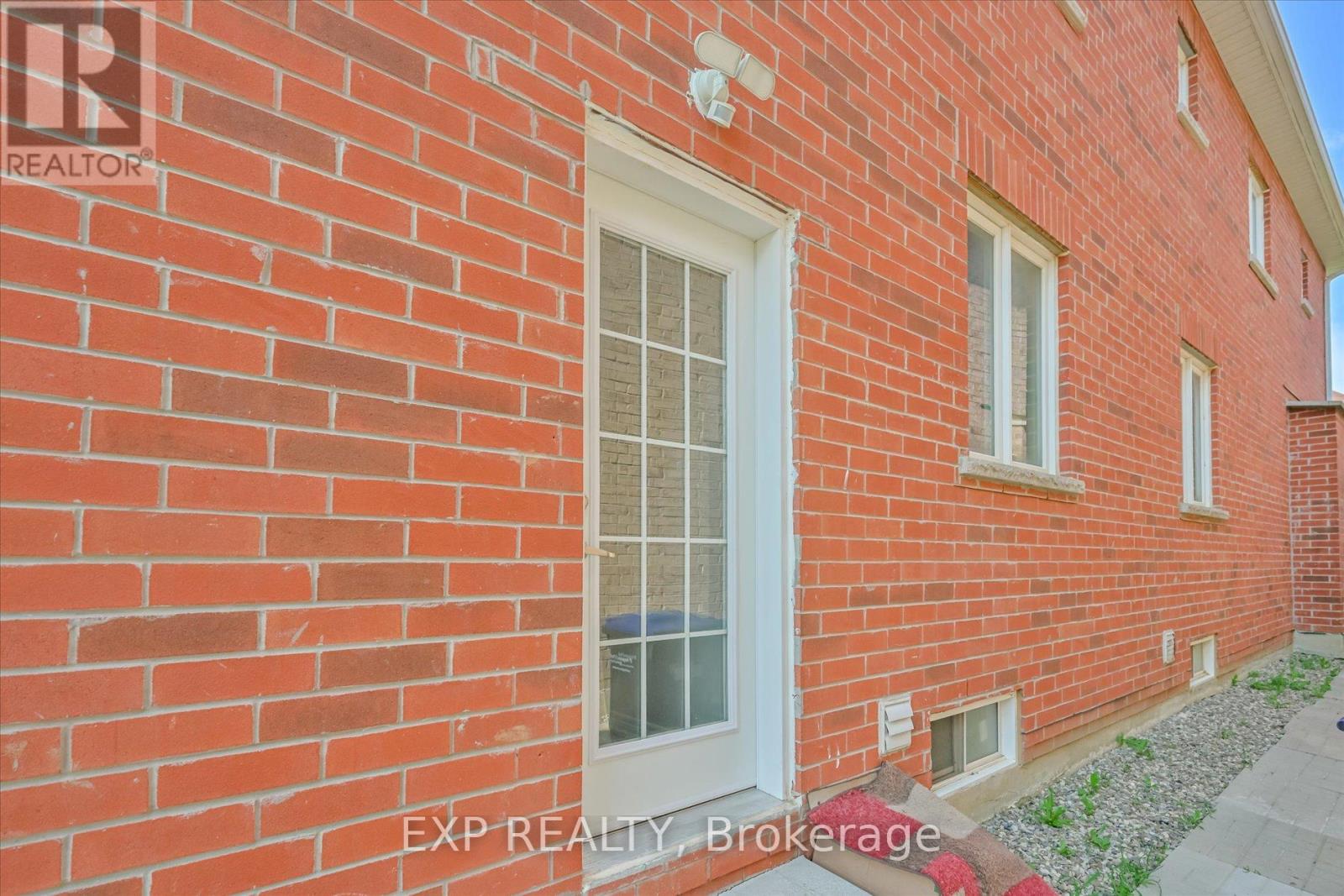 83 Parity Road, Brampton, Ontario  L6X 5N1 - Photo 33 - W12437763