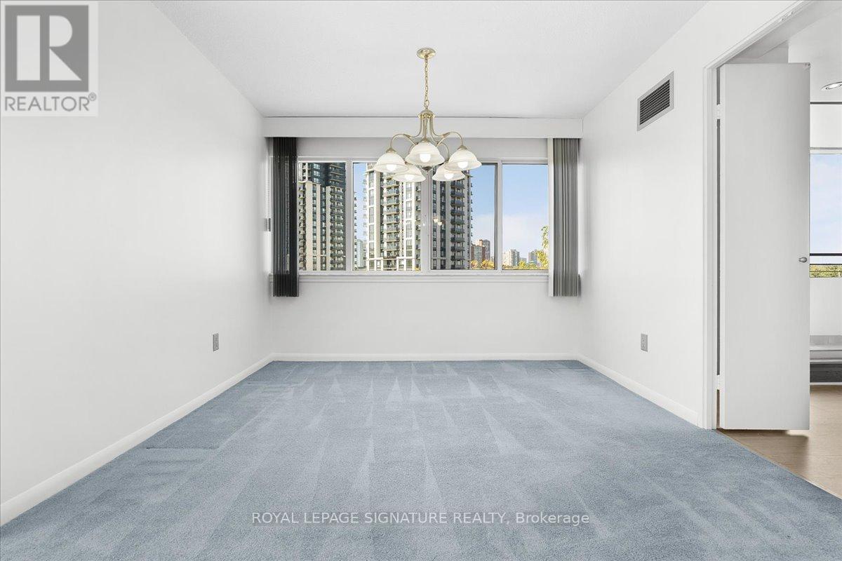 601 - 1320 Mississauga Valley Boulevard, Mississauga, Ontario  L5A 3S9 - Photo 15 - W12437772