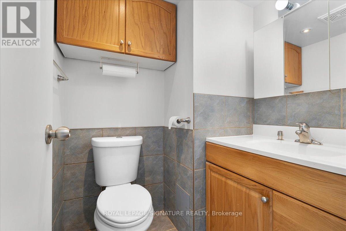 601 - 1320 Mississauga Valley Boulevard, Mississauga, Ontario  L5A 3S9 - Photo 19 - W12437772