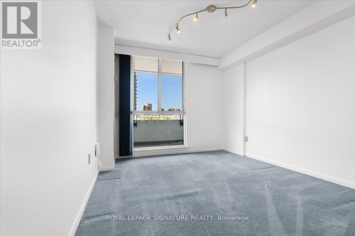 601 - 1320 Mississauga Valley Boulevard, Mississauga, Ontario  L5A 3S9 - Photo 23 - W12437772