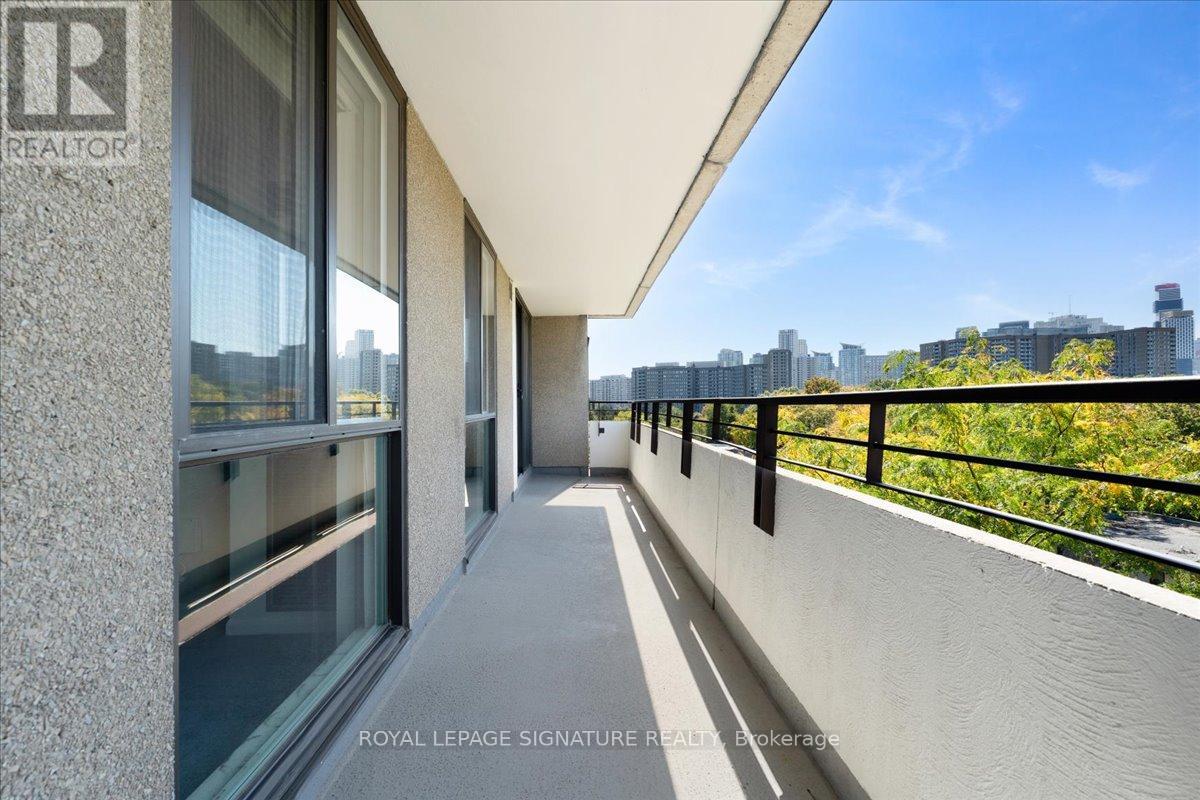 601 - 1320 Mississauga Valley Boulevard, Mississauga, Ontario  L5A 3S9 - Photo 28 - W12437772