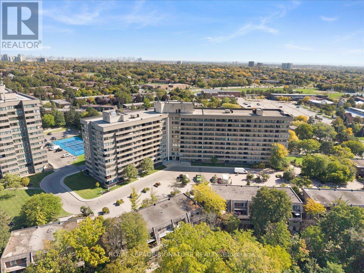 601 - 1320 Mississauga Valley Boulevard, Mississauga, Ontario  L5A 3S9 - Photo 33 - W12437772