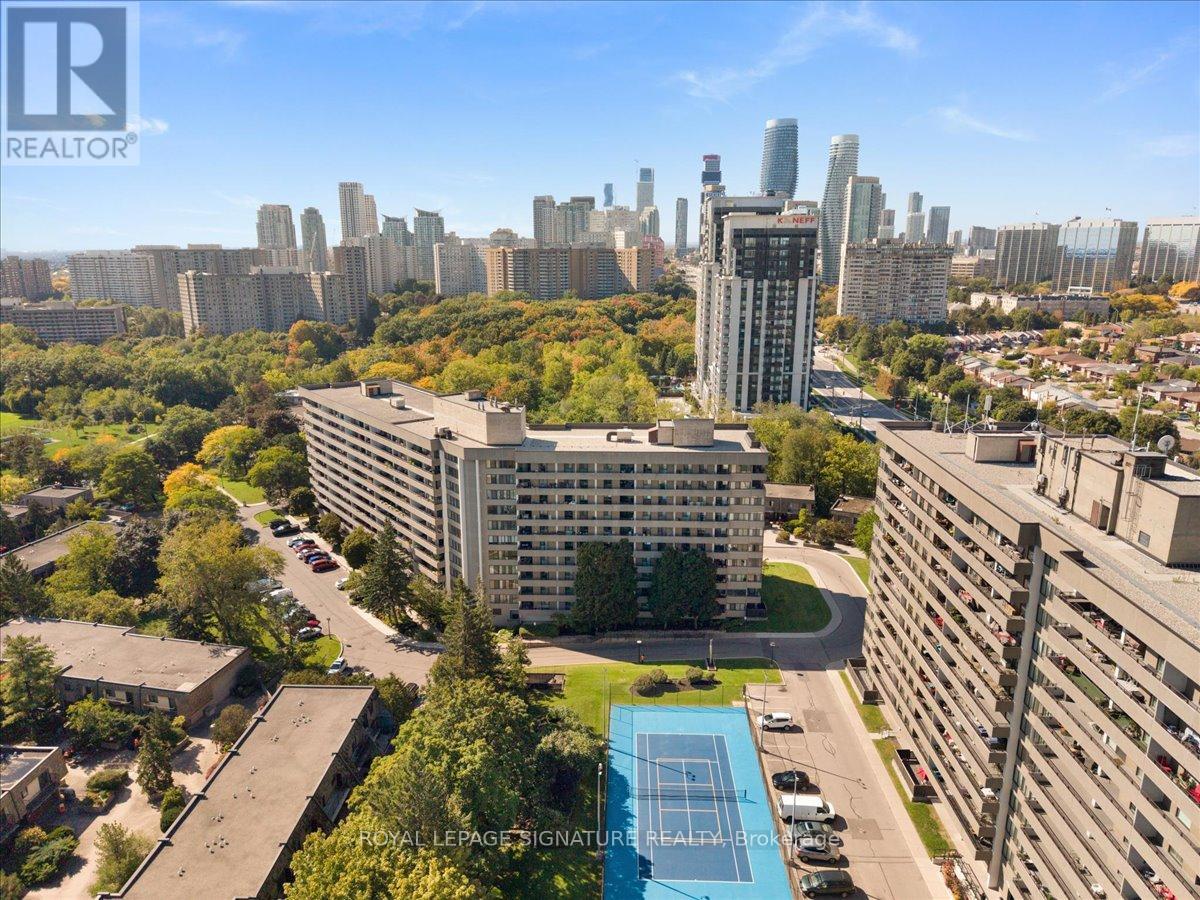 601 - 1320 Mississauga Valley Boulevard, Mississauga, Ontario  L5A 3S9 - Photo 35 - W12437772