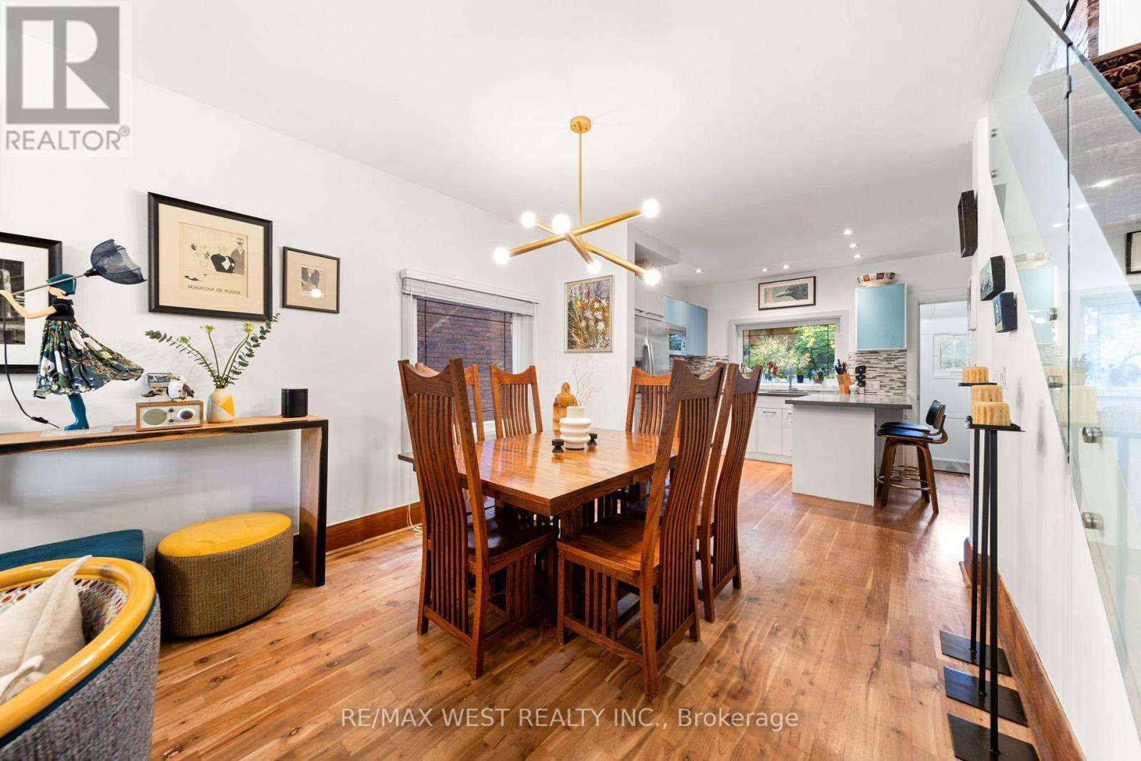 365 Indian Grove, Toronto, Ontario  M6P 2H6 - Photo 7 - W12437782