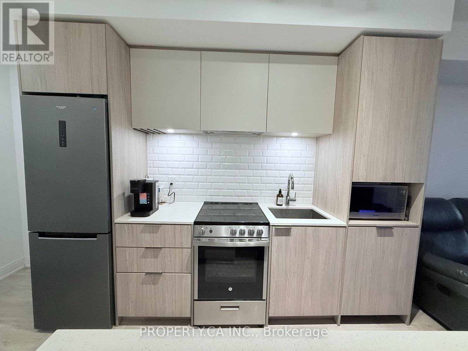 1110 - 70 Annie Craig Drive, Toronto, Ontario  M9V 0G2 - Photo 6 - W12437808