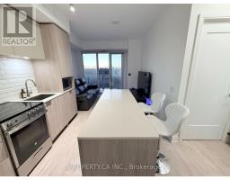 1110 - 70 ANNIE CRAIG DRIVE, Toronto, Ontario