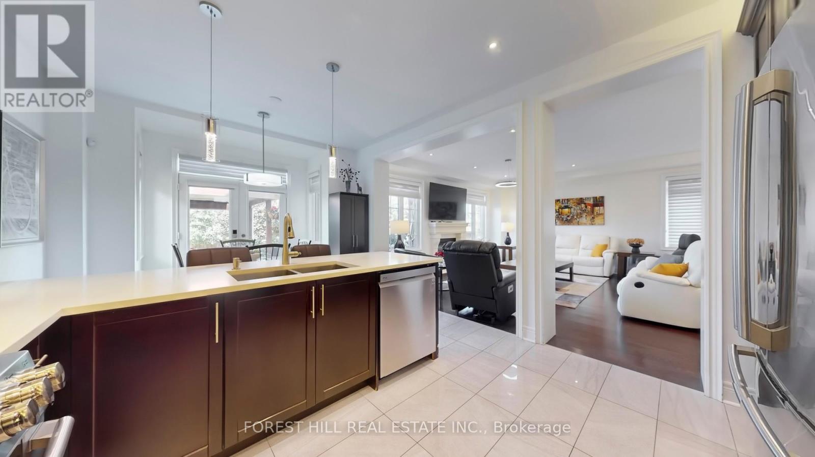 167 Rising Hill Ridge, Brampton, Ontario  L6Y 6B2 - Photo 13 - W12437835