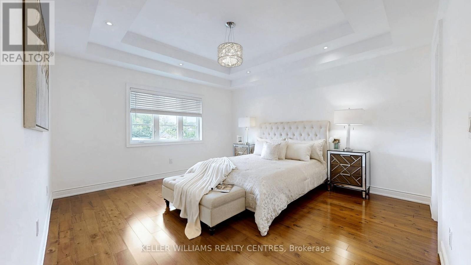 272 B Boon Avenue, Toronto, Ontario  M6E 3Z9 - Photo 14 - W12437837