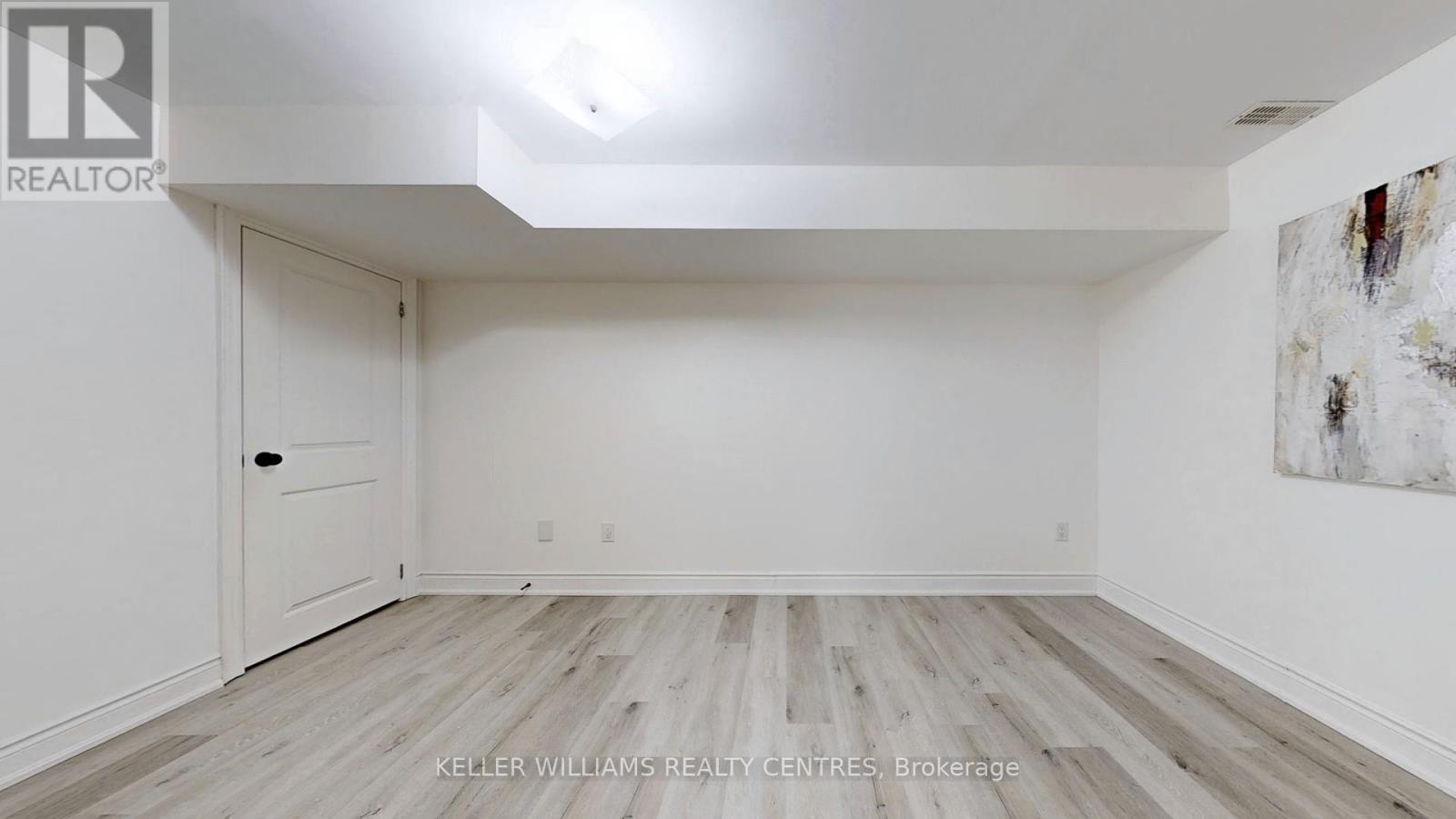 272 B Boon Avenue, Toronto, Ontario  M6E 3Z9 - Photo 22 - W12437837