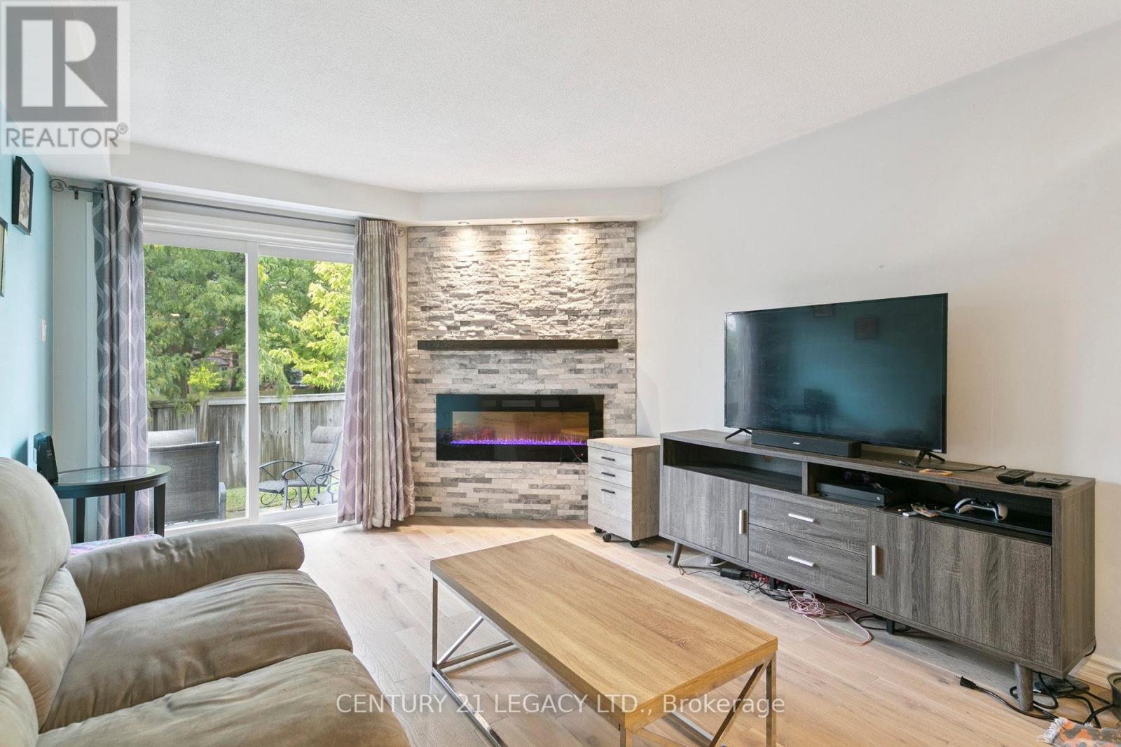 47 - 2530 Northampton Boulevard, Burlington, Ontario  L7M 4B4 - Photo 12 - W12437845