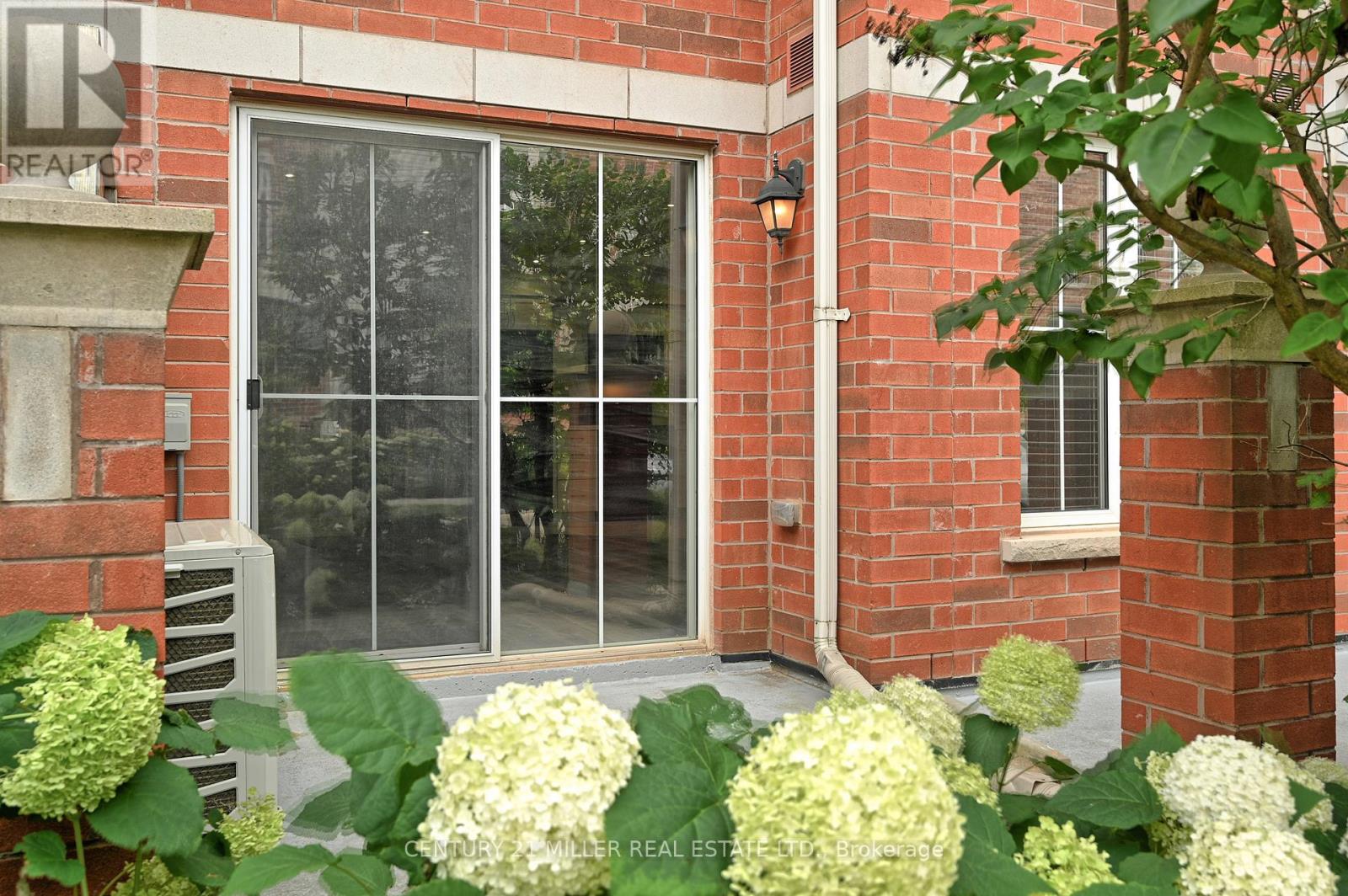 2 - 43 Hays Boulevard, Oakville, Ontario  L6H 0J1 - Photo 15 - W12437863