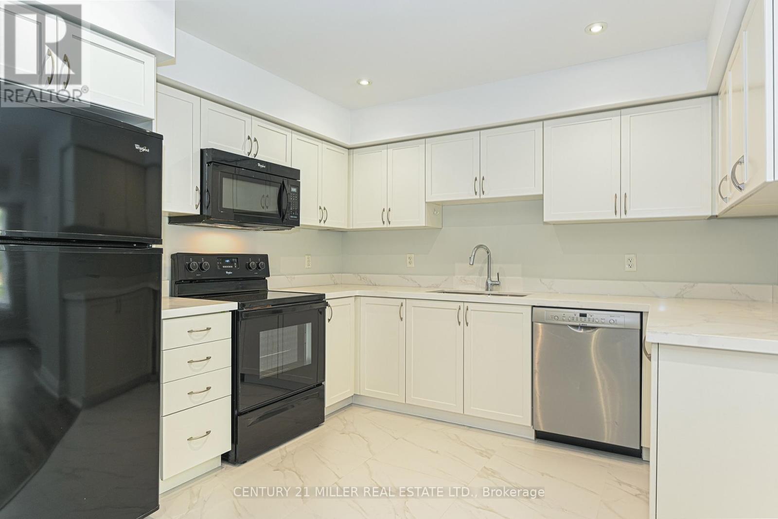 2 - 43 Hays Boulevard, Oakville, Ontario  L6H 0J1 - Photo 7 - W12437863
