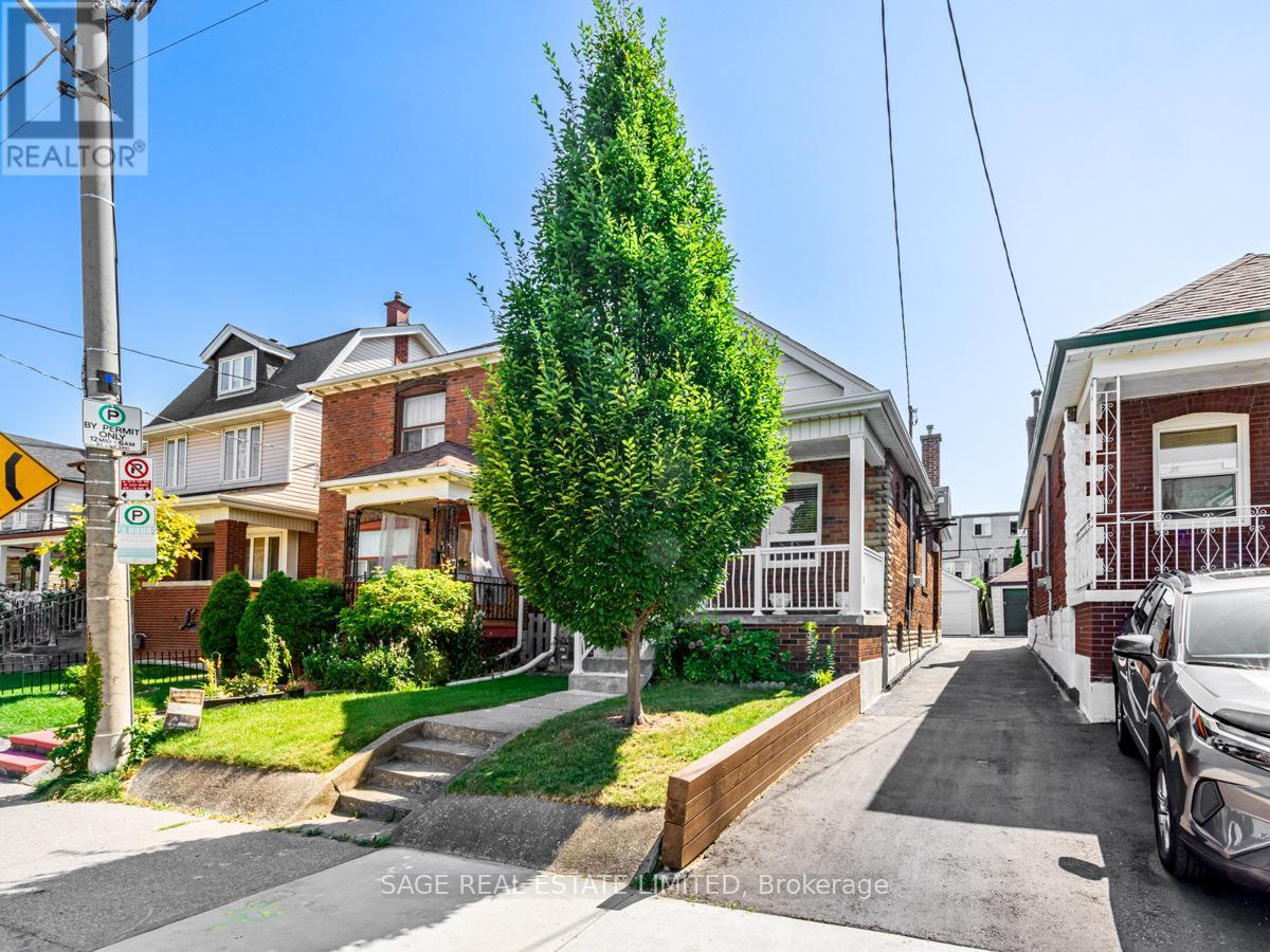 179 Livingstone Avenue, Toronto, Ontario  M6E 2L9 - Photo 2 - W12437870