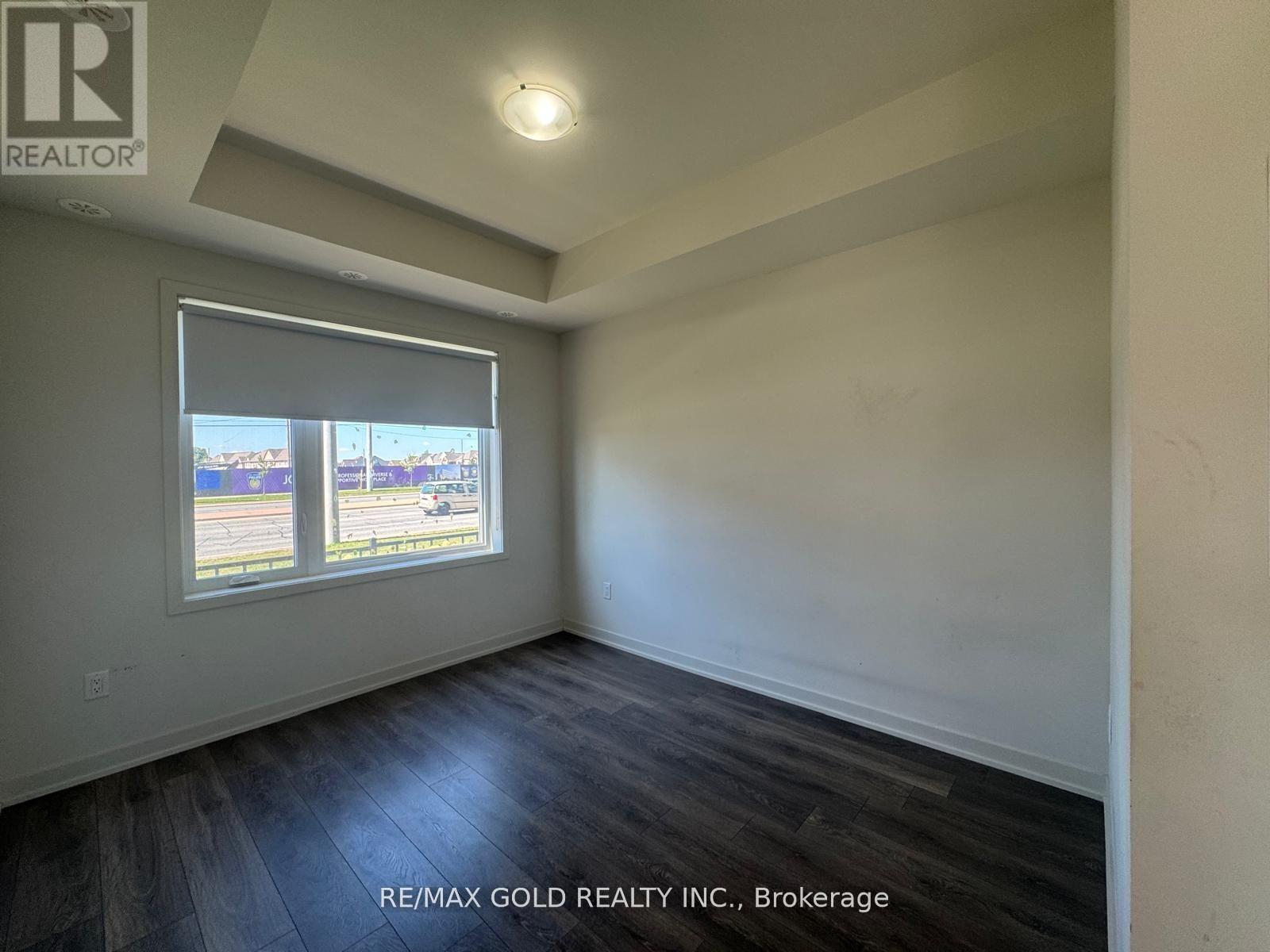 105 - 58 Sky Harbour Drive, Brampton, Ontario  L6Y 0C1 - Photo 11 - W12437905