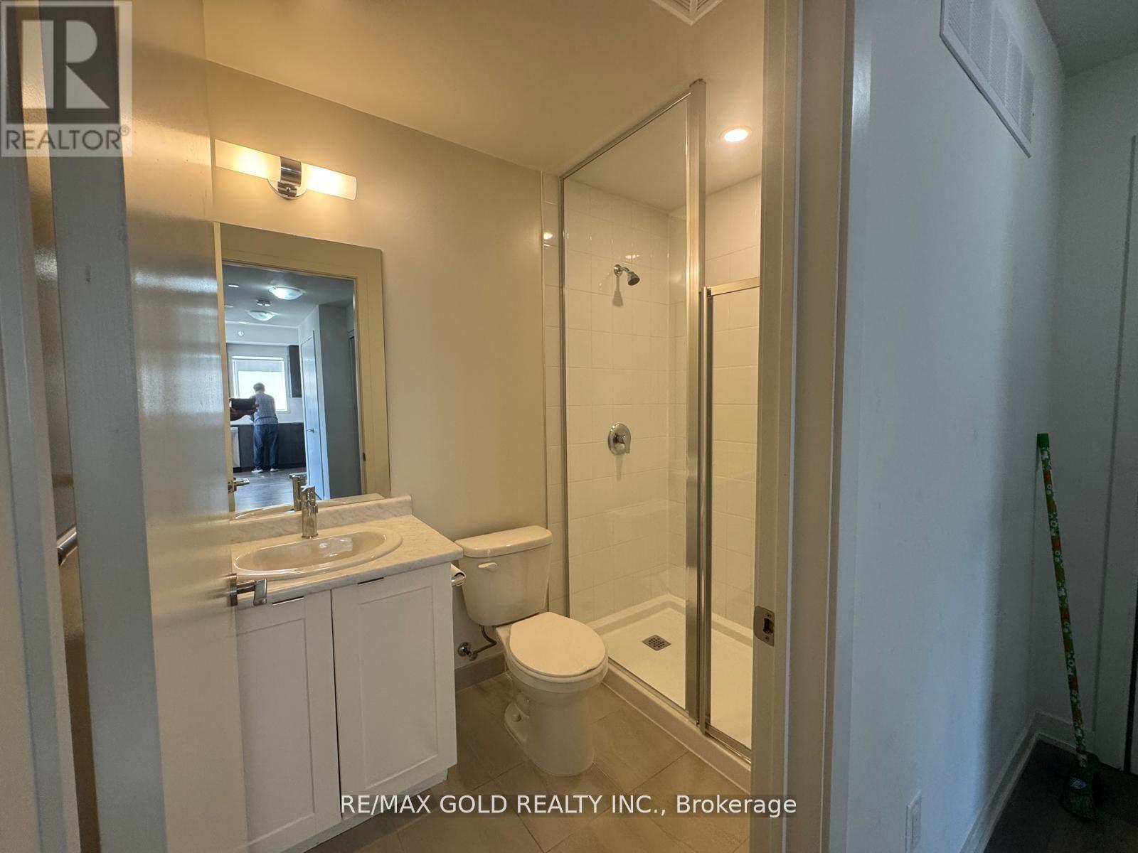 105 - 58 Sky Harbour Drive, Brampton, Ontario  L6Y 0C1 - Photo 14 - W12437905