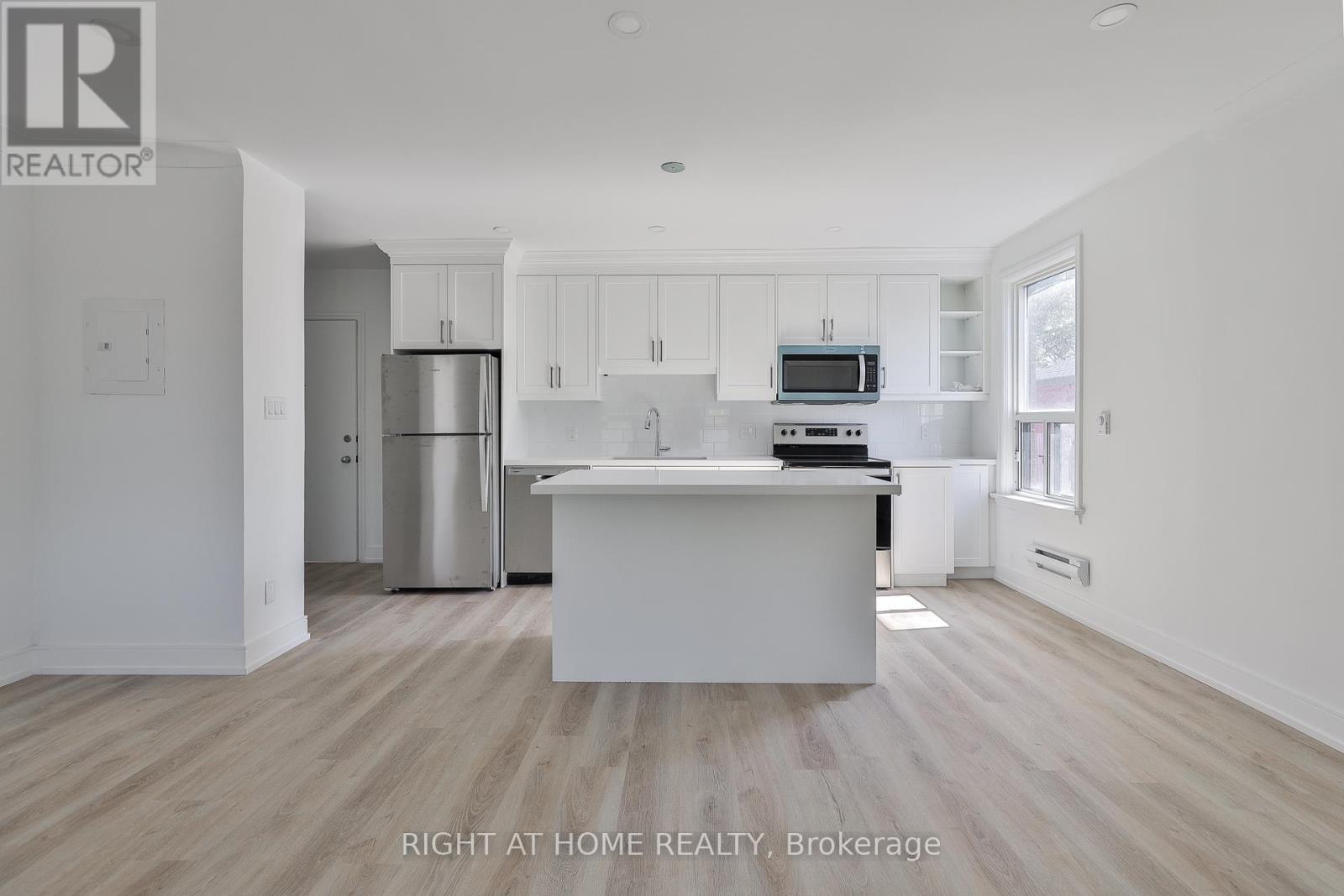 6 - 2841 Keele Street, Toronto, Ontario  M3M 2G7 - Photo 2 - W12437913