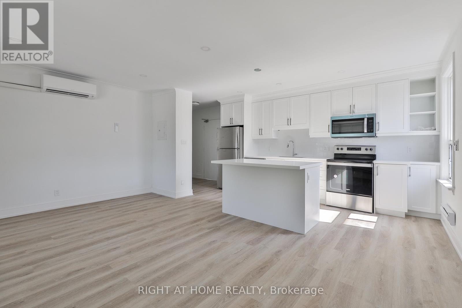 6 - 2841 Keele Street, Toronto, Ontario  M3M 2G7 - Photo 3 - W12437913