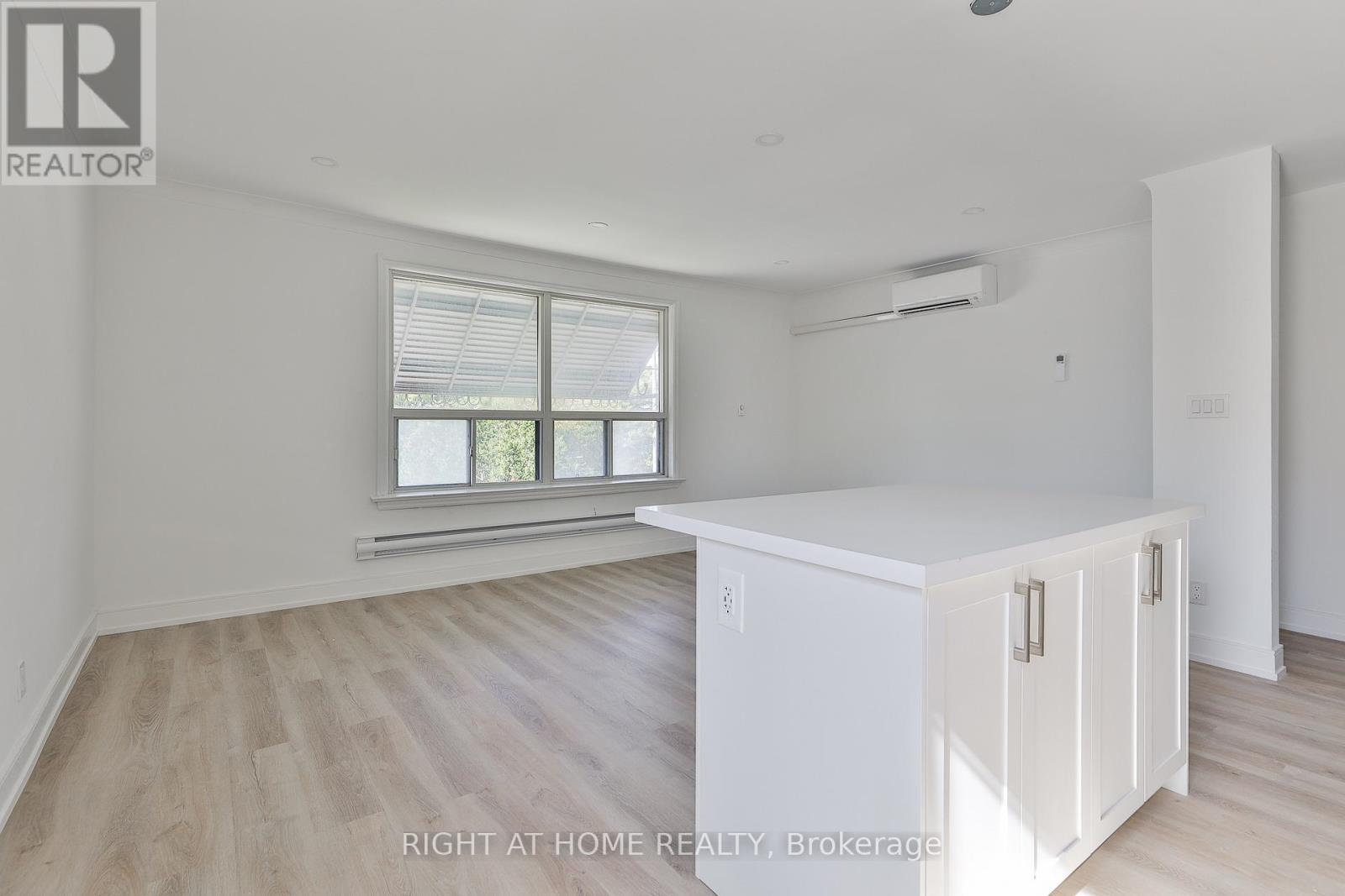 6 - 2841 Keele Street, Toronto, Ontario  M3M 2G7 - Photo 5 - W12437913