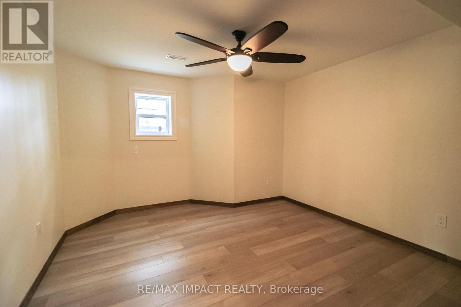 215 Raglan Road W, Oshawa, Ontario  L1H 0N5 - Photo 45 - E12362662