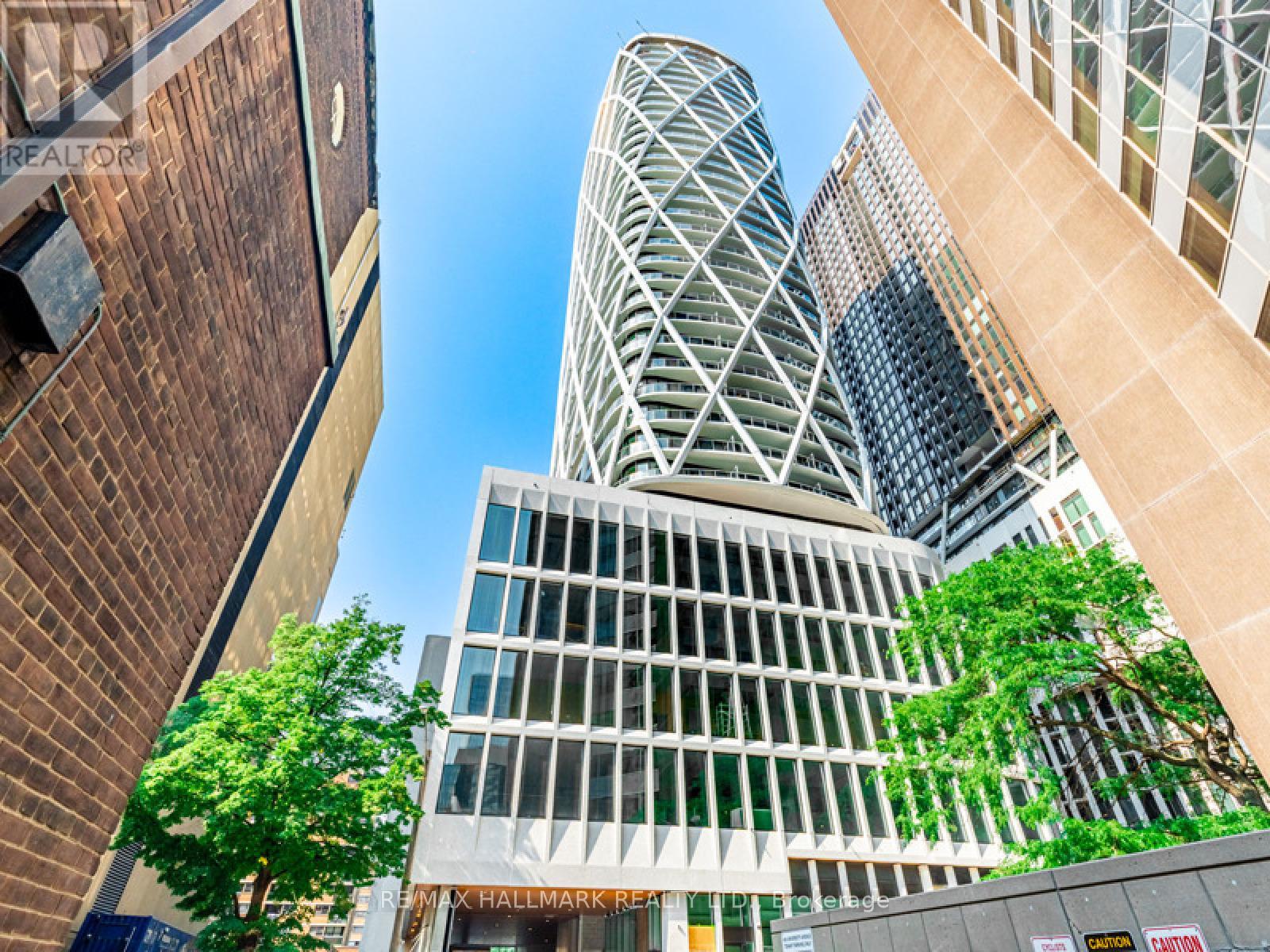 3217 - 230 SIMCOE STREET, Toronto, Ontario