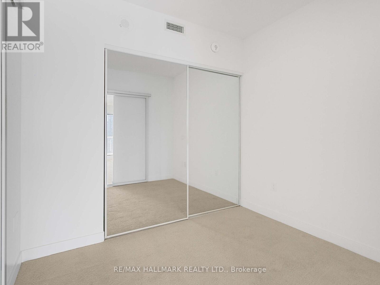 3217 - 230 Simcoe Street, Toronto, Ontario  M5T 0G7 - Photo 11 - C12437936