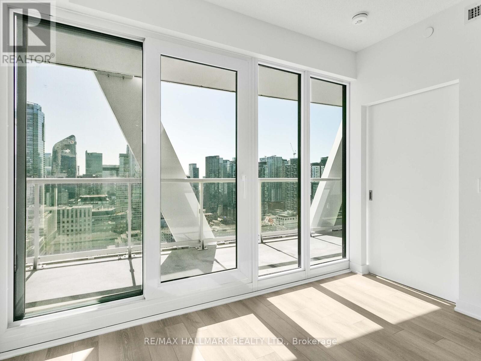 3217 - 230 Simcoe Street, Toronto, Ontario  M5T 0G7 - Photo 4 - C12437936