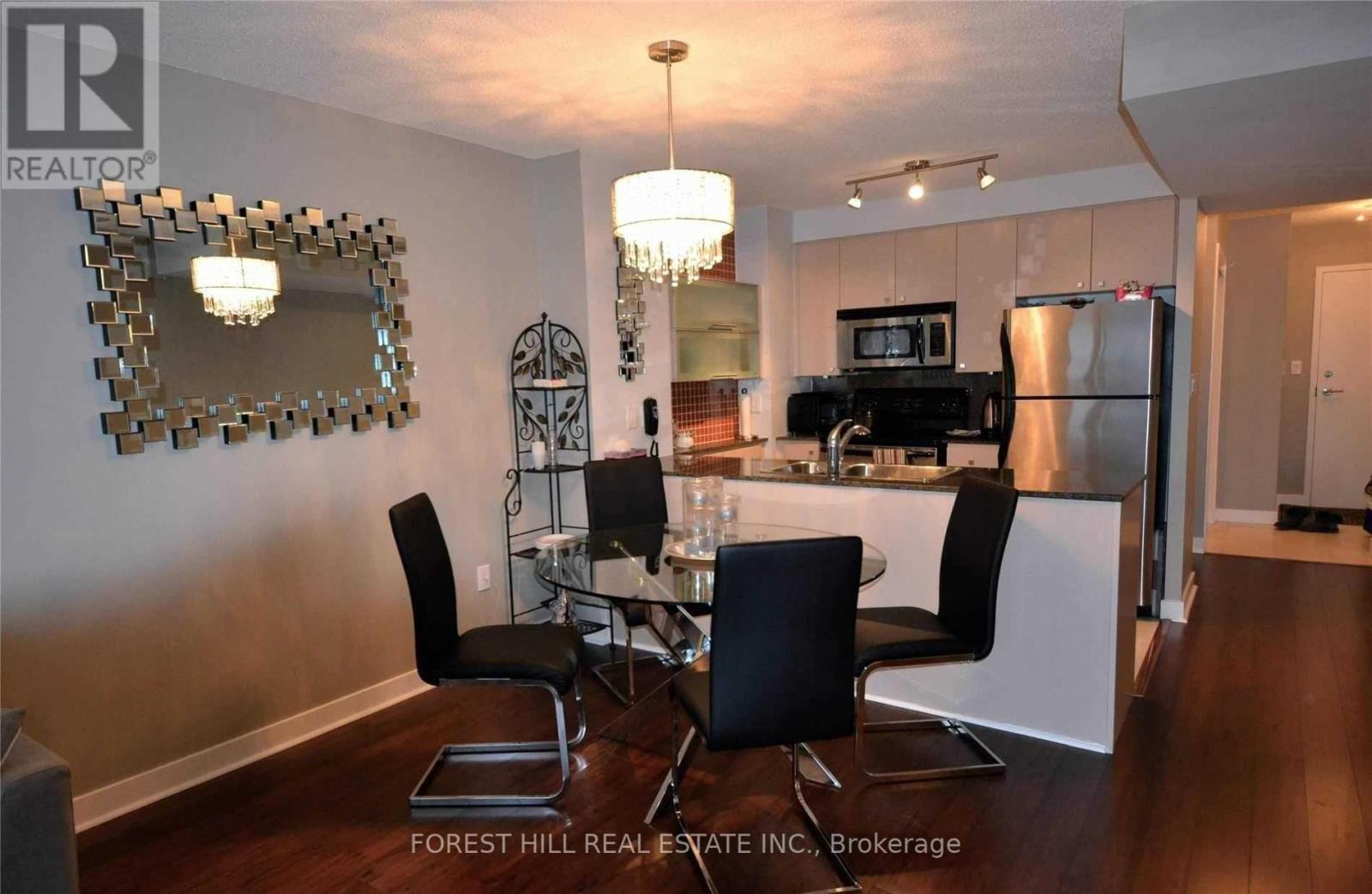 4011 - 11 Brunel Court, Toronto, Ontario  M5V 3Y3 - Photo 4 - C12437937