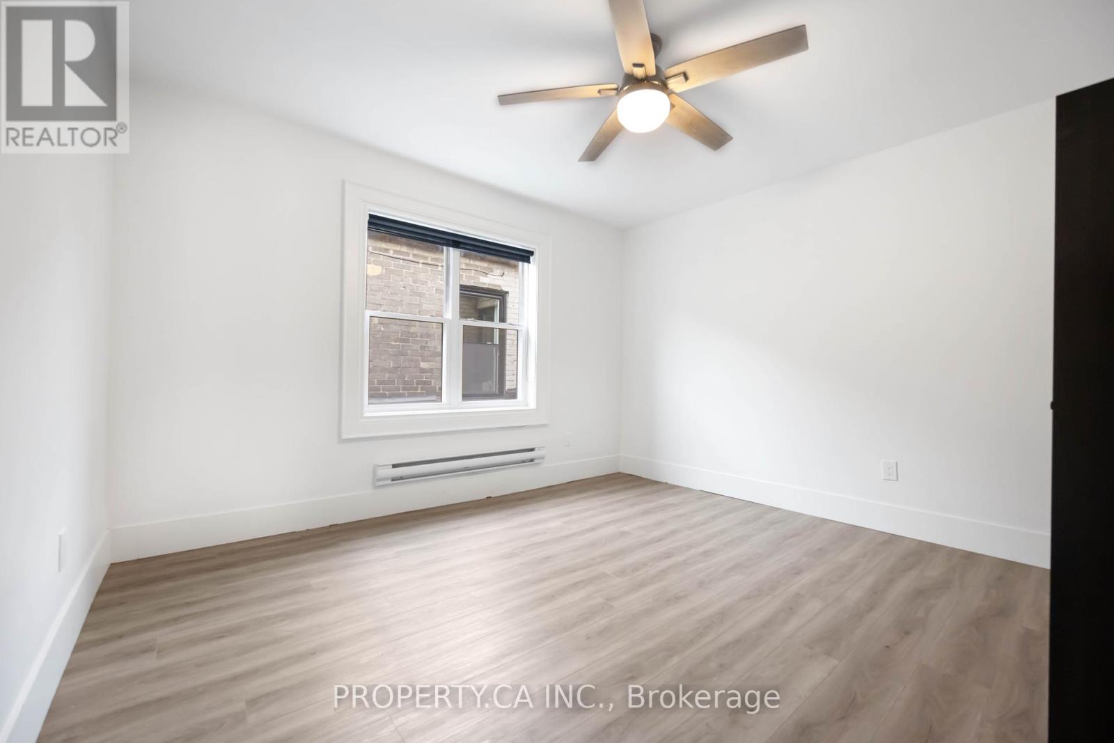 647a St Clair Avenue W, Toronto, Ontario  M6C 1A7 - Photo 7 - C12437938