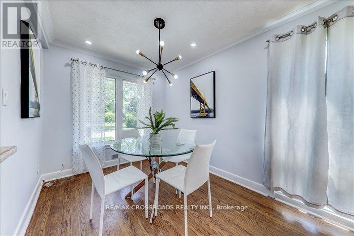 2 Tangmere Rd (Main) Road, Toronto, Ontario  M3B 2N1 - Photo 10 - C12437955