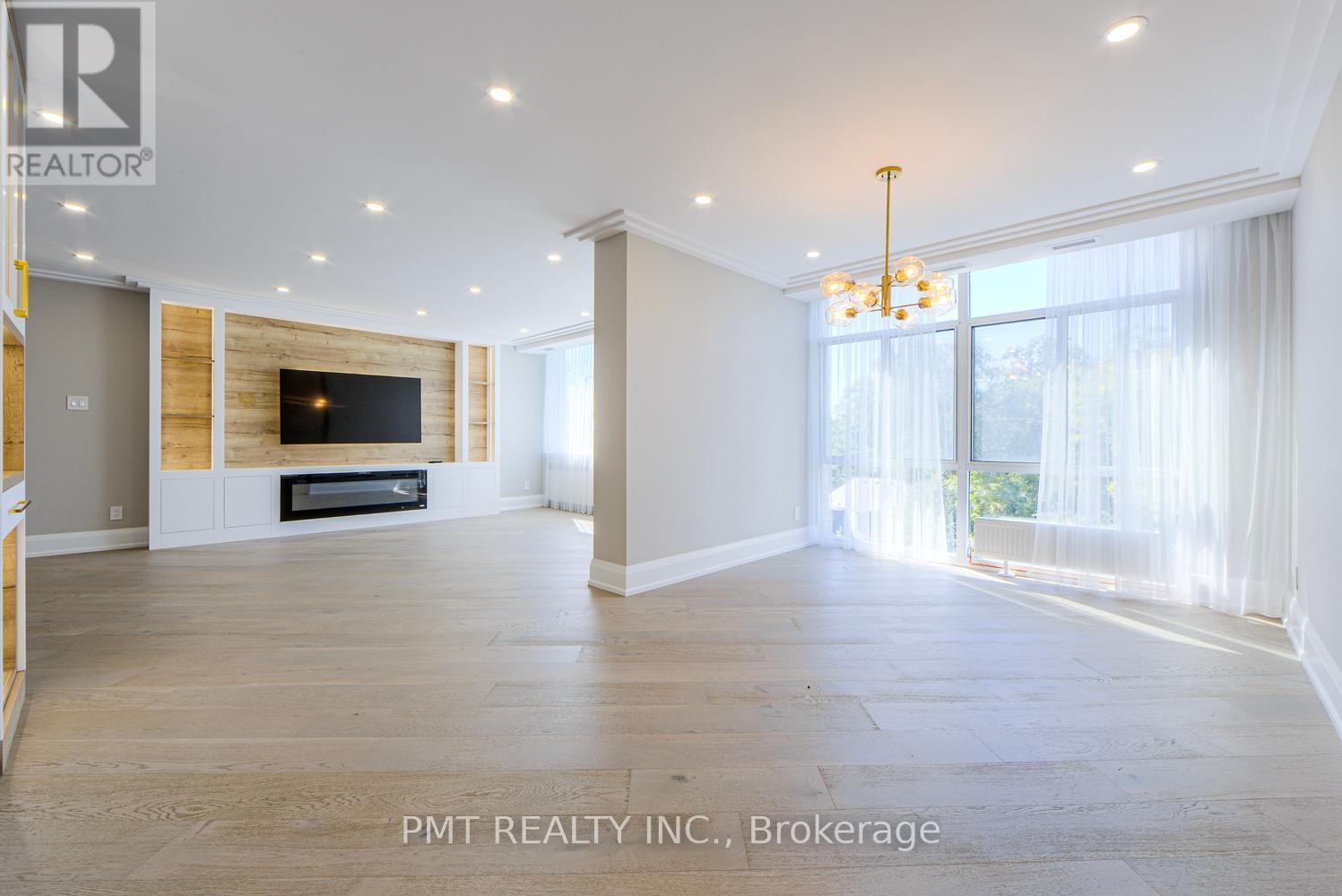 601 - 500 Avenue Road, Toronto, Ontario  M4V 2J6 - Photo 10 - C12437958