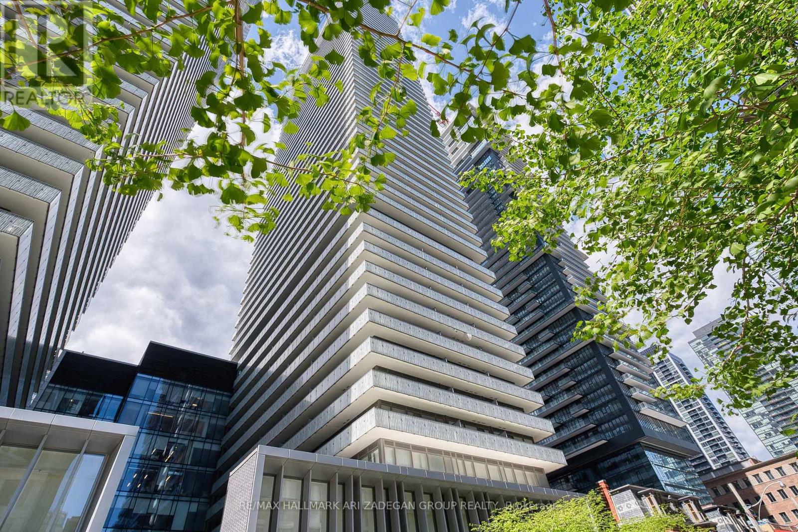1415 - 50 Charles Street E, Toronto, Ontario  M4Y 0C3 - Photo 33 - C12437966