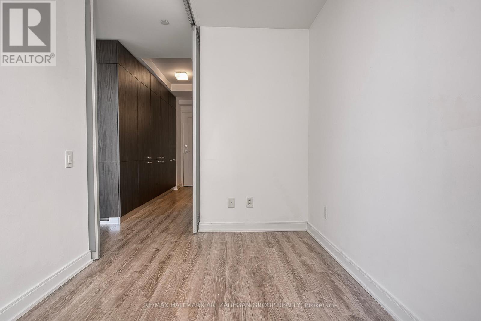 1415 - 50 Charles Street E, Toronto, Ontario  M4Y 0C3 - Photo 8 - C12437966